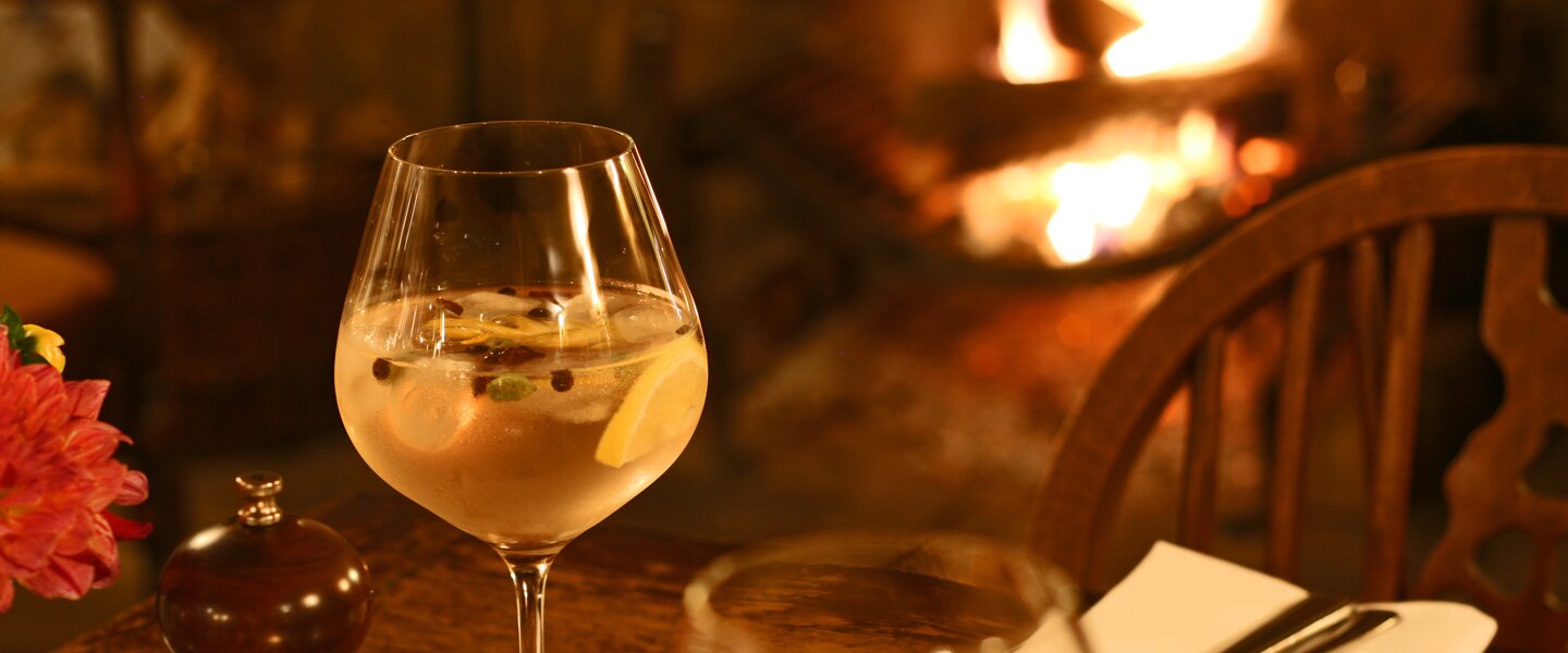 The Forester Banner - Spanish Gin 02 The Forester Banner - Spanish Gin 02
